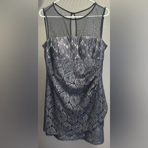 SCARLETT size 14 Gray Floral Lace Dress